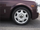 2003 Rolls-Royce Phantom Sedan for sale, Japanese used car export - photo 13 of 40 | GULJI TRADERS