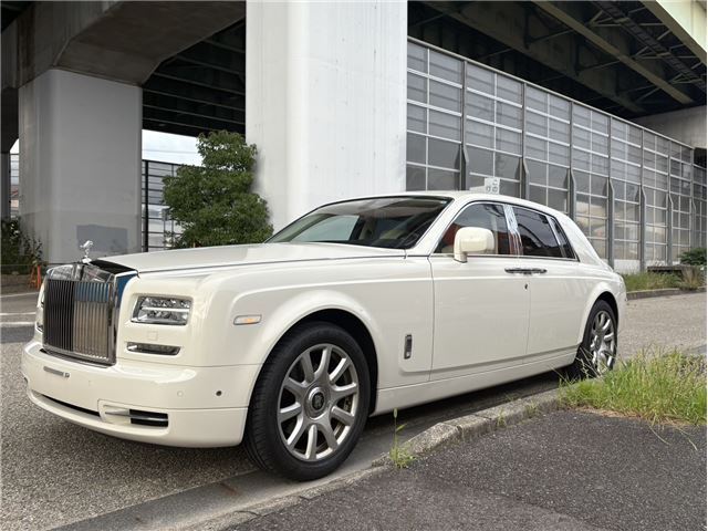 2014 Rolls-Royce Phantom Base - photo 1 2014 Rolls-Royce Phantom Base Sedan for sale, Japanese used car export - photo 1 of 48 | GULJI TRADERS