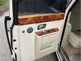 2014 Rolls-Royce Phantom Base Sedan for sale, Japanese used car export - photo 39 of 48 | GULJI TRADERS