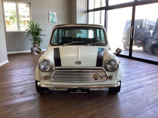 1991 Rover Mini MINI White Sedan for sale, Japanese used car export | GULJI TRADERS