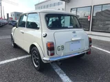 1998 Rover Mini Paul Smith White Sedan for sale, Japanese used car export - photo 10 of 42 | GULJI TRADERS