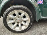 2000 Rover Mini Cooper 40th Limited 1.3i Green Sedan for sale, Japanese used car export - photo 21 of 26 | GULJI TRADERS