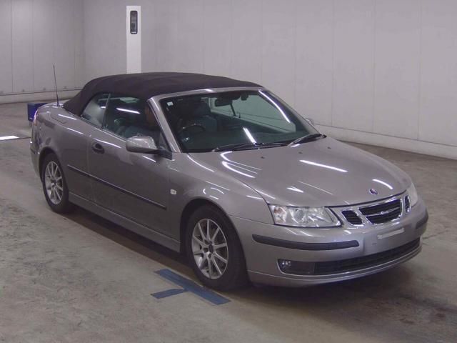 2004 Saab 9-3 Series 9-3 Cabriolet Gray Coupe for sale, Japanese used car export - photo 1 of 5 | GULJI TRADERS