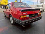 1990 Saab 900 Series 900i16, authorized Western dealer vehicle, one owner. Red Sedan for sale, Japanese used car export - photo 7 of 42 | GULJI TRADERS