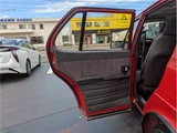 1990 Saab 900 Series 900i16, authorized Western dealer vehicle, one owner. Red Sedan for sale, Japanese used car export - photo 17 of 42 | GULJI TRADERS