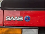 1990 Saab 900 Series 900i16, authorized Western dealer vehicle, one owner. Red Sedan for sale, Japanese used car export - photo 30 of 42 | GULJI TRADERS