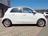 2015 Smart ForFour Smart Forfour Passion White Sedan for sale, Japanese used car export - photo 5 of 49 | GULJI TRADERS