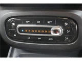 2016 Smart ForFour passion Red Sedan for sale, Japanese used car export - photo 18 of 55 | GULJI TRADERS