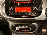 2016 Smart ForFour passion Black Sedan for sale, Japanese used car export - photo 18 of 62 | GULJI TRADERS