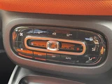 2016 Smart ForFour Smart Forfour Passion Orange Sedan for sale, Japanese used car export - photo 17 of 24 | GULJI TRADERS