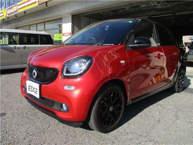 2017 Smart ForFour turbo - photo 1 2017 Smart ForFour turbo Red Sedan for sale, Japanese used car export - photo 1 of 19 | GULJI TRADERS