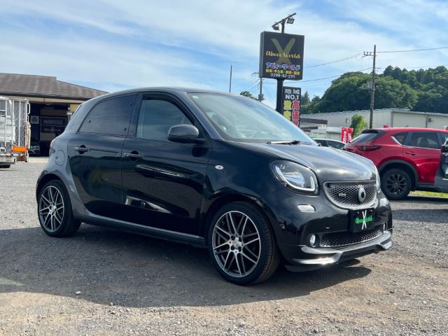 2017 Smart ForFour BRABUS Exclusive - photo 1 2017 Smart ForFour BRABUS Exclusive Black Sedan for sale, Japanese used car export | GULJI TRADERS