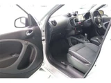 2017 Smart ForFour BRABUS Exclusive Other Sedan for sale, Japanese used car export - photo 40 of 45 | GULJI TRADERS