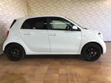 2017 Smart ForFour Turbo, black leather seats, panoramic gas White Sedan for sale, Japanese used car export - photo 7 of 9 | GULJI TRADERS
