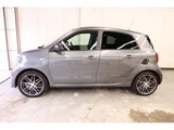 2017 Smart ForFour BRABUS Exclusive Can Other Sedan for sale, Japanese used car export - photo 2 of 9 | GULJI TRADERS