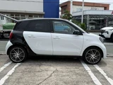 2018 Smart ForFour Brabus Exclusive Twinamic White Sedan for sale, Japanese used car export - photo 6 of 29 | GULJI TRADERS