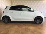 2018 Smart ForFour BRABUS sports black leather bag White Sedan for sale, Japanese used car export - photo 7 of 9 | GULJI TRADERS