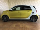 2018 Smart ForFour BRABUS Sport Black Leather Straw Yellow Sedan for sale, Japanese used car export - photo 7 of 9 | GULJI TRADERS
