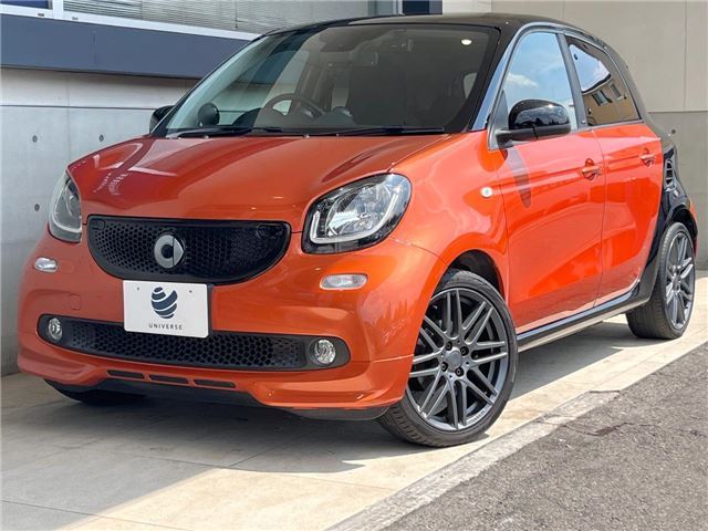 2019 Smart ForFour BRABUS Sports Gold Sedan for sale, Japanese used car export - photo 1 of 30 | GULJI TRADERS