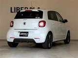 2019 Smart ForFour Smart Forfour BRABUS Sport White Sedan for sale, Japanese used car export - photo 2 of 23 | GULJI TRADERS
