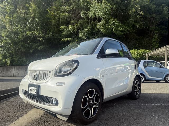 2015 Smart ForTwo Coupe - photo 1 2015 Smart ForTwo Coupe Coupe for sale, Japanese used car export - photo 1 of 19 | GULJI TRADERS