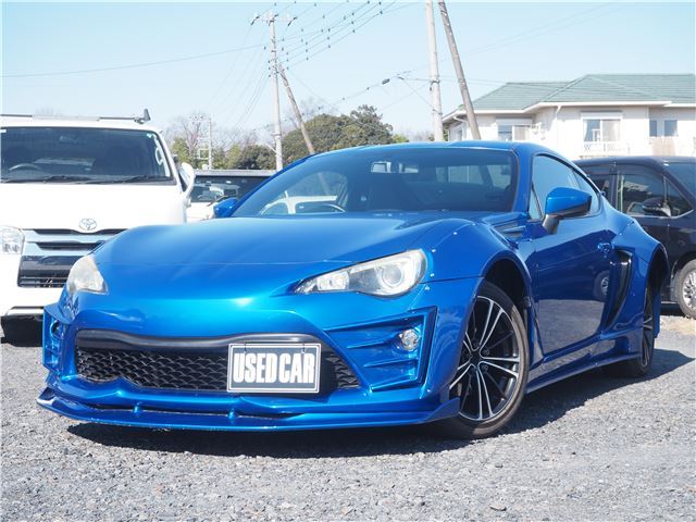 2012 Subaru BRZ S - photo 1 2012 Subaru BRZ S Sedan for sale, Japanese used car export - photo 1 of 39 | GULJI TRADERS
