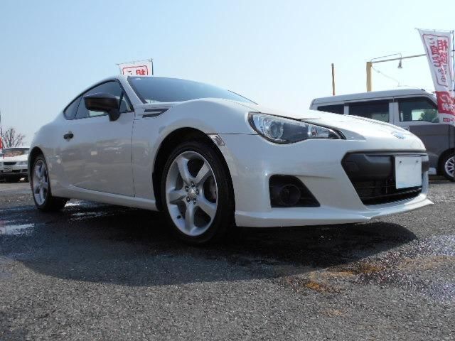 2012 Subaru BRZ RA - photo 1 2012 Subaru BRZ RA Sedan for sale, Japanese used car export - photo 1 of 9 | GULJI TRADERS