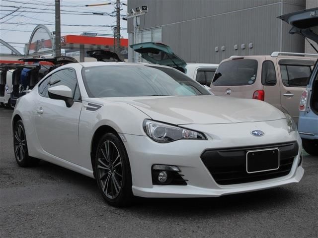 2013 Subaru BRZ S - photo 1 2013 Subaru BRZ S Sedan for sale, Japanese used car export | GULJI TRADERS
