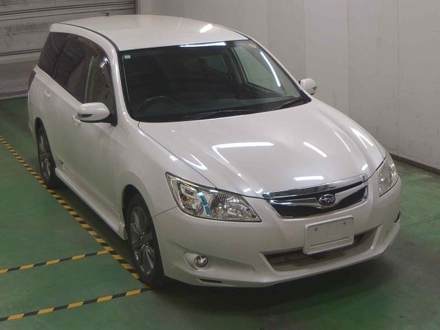 2011 Subaru Exiga 4WD 2.0i-S LTD - photo 1 2011 Subaru Exiga 4WD 2.0i-S LTD Sedan for sale, Japanese used car export | GULJI TRADERS