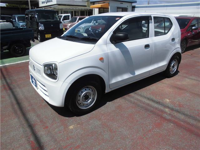 2019 Suzuki Alto VP - photo 1 2019 Suzuki Alto VP Sedan for sale, Japanese used car export - photo 1 of 72 | GULJI TRADERS