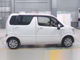2019 Suzuki Wagon R Push Start Hybrid Fx White Van for sale, Japanese used car export - photo 4 of 14 | GULJI TRADERS