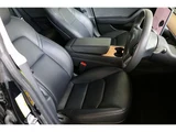 2020 Tesla Model 3 Long-range dual motor full aero, June 2028 Black Sedan for sale, Japanese used car export - photo 8 of 32 | GULJI TRADERS