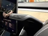 2020 Tesla Model 3 Long-range Glass roof Black leather 19-inch alloy wheels ETC Pearl Sedan for sale, Japanese used car export - photo 31 of 49 | GULJI TRADERS