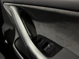 2020 Tesla Model 3 Long-range Glass roof Black leather 19-inch alloy wheels ETC Pearl Sedan for sale, Japanese used car export - photo 32 of 49 | GULJI TRADERS