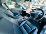 2020 Tesla Model 3 Long range 4WD Pearl Sedan for sale, Japanese used car export - photo 18 of 31 | GULJI TRADERS