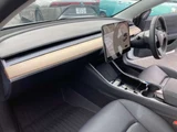 2020 Tesla Model 3 Tesla / Tesla Long Range AWD Pearl Sedan for sale, Japanese used car export - photo 9 of 23 | GULJI TRADERS