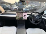 2021 Tesla Model 3 Long-range 4WD White Sedan for sale, Japanese used car export - photo 8 of 18 | GULJI TRADERS