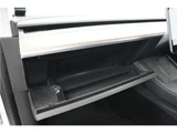 2021 Tesla Model 3 Dual motor AWD long range Pearl Sedan for sale, Japanese used car export - photo 40 of 65 | GULJI TRADERS
