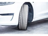 2021 Tesla Model 3 Standard Range Plus White Sedan for sale, Japanese used car export - photo 35 of 67 | GULJI TRADERS