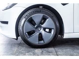 2021 Tesla Model 3 Standard Range Plus White Sedan for sale, Japanese used car export - photo 34 of 71 | GULJI TRADERS