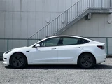 2021 Tesla Model 3 STANDARD RANGE + White Sedan for sale, Japanese used car export - photo 9 of 30 | GULJI TRADERS