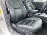 2021 Tesla Model 3 STANDARD RANGE + White Sedan for sale, Japanese used car export - photo 13 of 30 | GULJI TRADERS