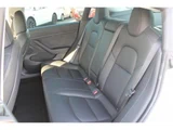 2021 Tesla Model 3 Dual Motor AWD Long Range White Sedan for sale, Japanese used car export - photo 7 of 9 | GULJI TRADERS