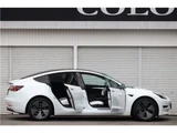 2022 Tesla Model 3 Model 3 RWD White Sedan for sale, Japanese used car export - photo 31 of 46 | GULJI TRADERS