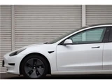 2022 Tesla Model 3 Model 3 RWD White Sedan for sale, Japanese used car export - photo 32 of 46 | GULJI TRADERS