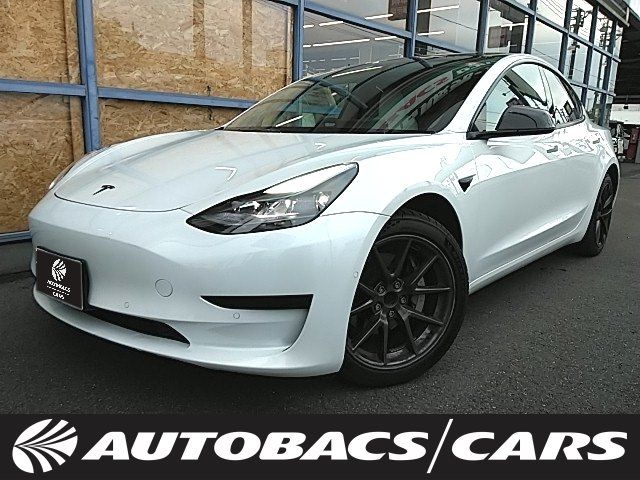 2022 Tesla Model 3 RWD 4-door Automatic 2WD 5-seater - photo 1 2022 Tesla Model 3 RWD 4-door Automatic 2WD 5-seater White Sedan for sale, Japanese used car export - photo 1 of 24 | GULJI TRADERS