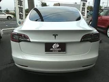 2022 Tesla Model 3 RWD 4-door Automatic 2WD 5-seater White Sedan for sale, Japanese used car export - photo 5 of 24 | GULJI TRADERS