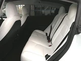 2022 Tesla Model 3 RWD 4-door Automatic 2WD 5-seater White Sedan for sale, Japanese used car export - photo 13 of 24 | GULJI TRADERS