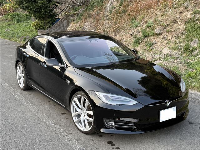 2017 Tesla Model S 75 - photo 1 2017 Tesla Model S 75 Sedan for sale, Japanese used car export - photo 1 of 51 | GULJI TRADERS