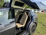 2017 Tesla Model X 90d SUV for sale, Japanese used car export - photo 48 of 70 | GULJI TRADERS